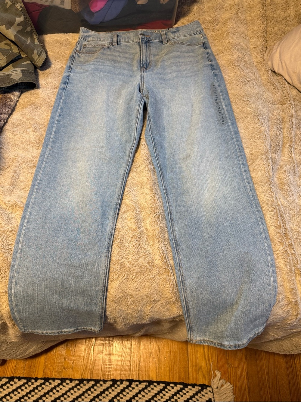 Women’s American eagle straight super high rise jeans